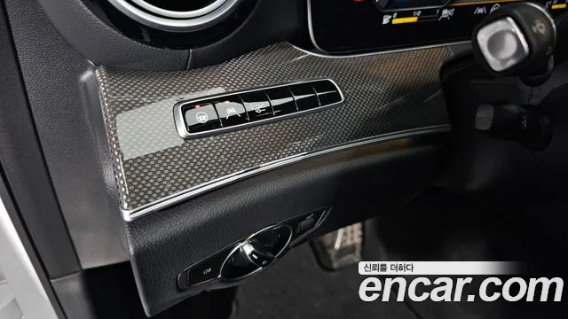 Mercedes-Benz E-Class 2020 — фото 16