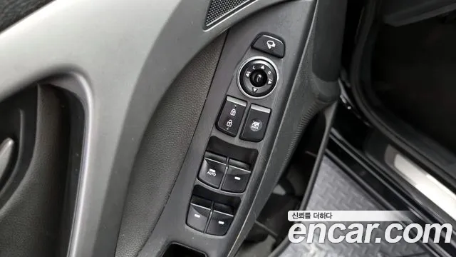 Hyundai AVANTE 2014 — фото 19