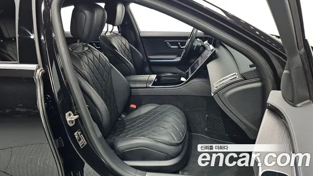 Mercedes-Benz S-Class 2023 — фото 12