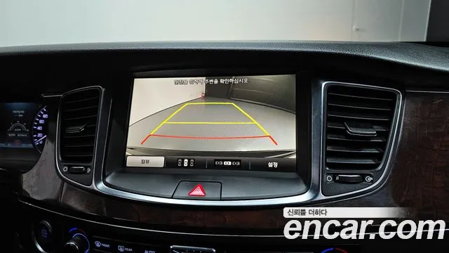 Hyundai Equus 2014 — фото 16