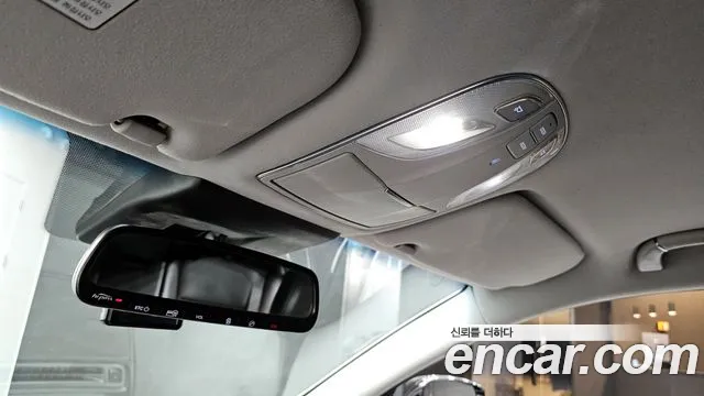 Hyundai Equus 2014 — фото 18