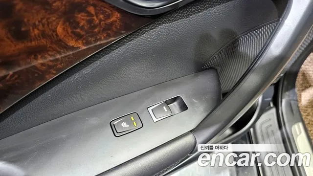 Hyundai Aslan 2015 — фото 19