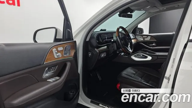 Mercedes-Benz GLS-Class 2021 — фото 12