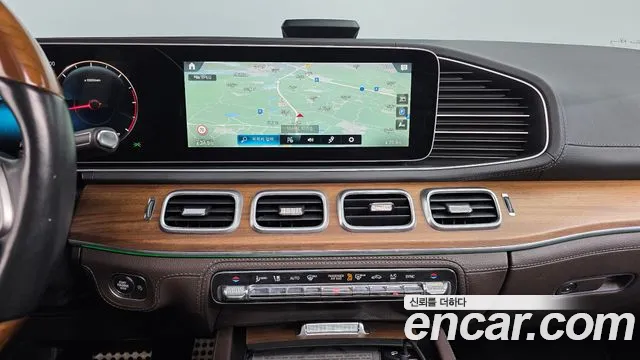 Mercedes-Benz GLS-Class 2021 — фото 15