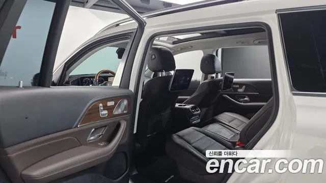 Mercedes-Benz GLS-Class 2021 — фото 17