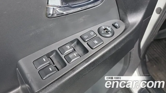 Kia Sportage 2013 — фото 12