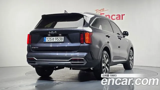 Kia Sorento 2023 — фото 1