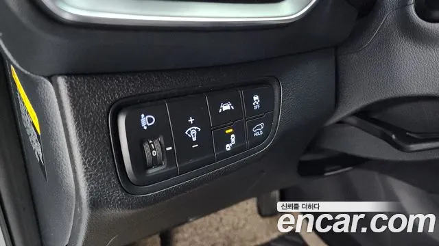 Hyundai Santafe 2019 — фото 17