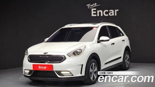 Kia Niro 2017 — фото 1