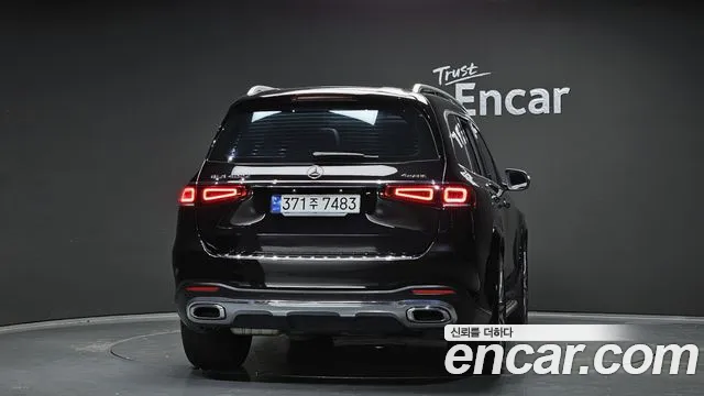 Mercedes-Benz GLS-Class 2023 — фото 4