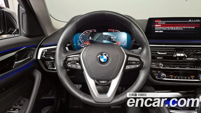 BMW 5-Series 2020 — фото 13