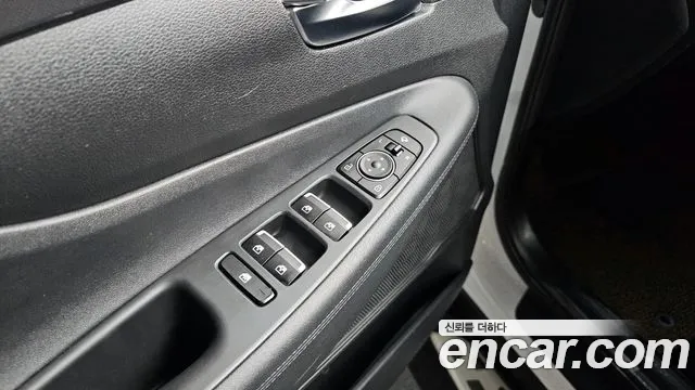 Hyundai Santafe 2021 — фото 13