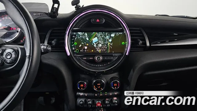Mini Cooper 2019 — фото 14