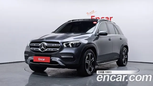 Mercedes-Benz GLE-Class 2021 — фото 1