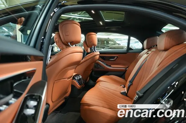 Mercedes-Benz S-Class 2025 — фото 11