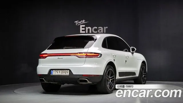 Porsche Macan 2021 — фото 2