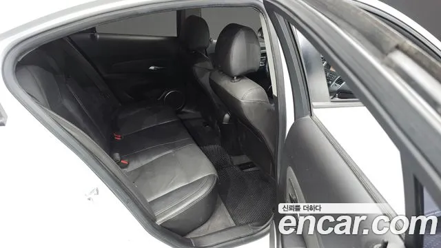 ChevroletGMDaewoo Lacetti 2009 — фото 13