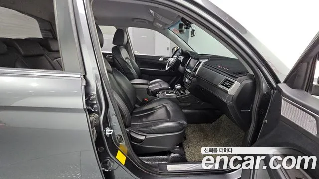 KG_Mobility_Ssangyong Rexton 2019 — фото 12