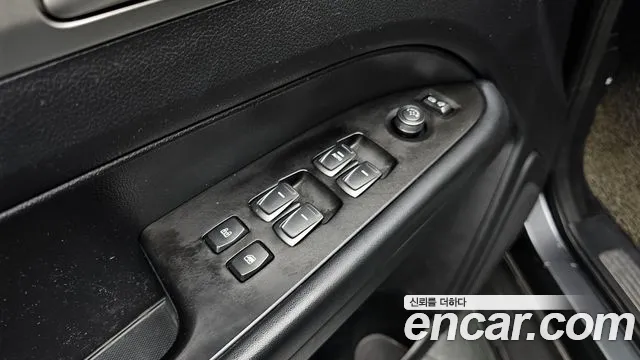 KG_Mobility_Ssangyong Rexton 2019 — фото 13
