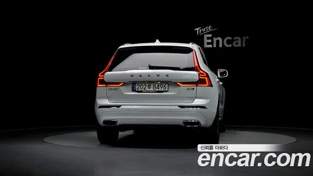 Volvo XC60 2021 — фото 4