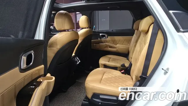 Kia Sorento 2021 — фото 13