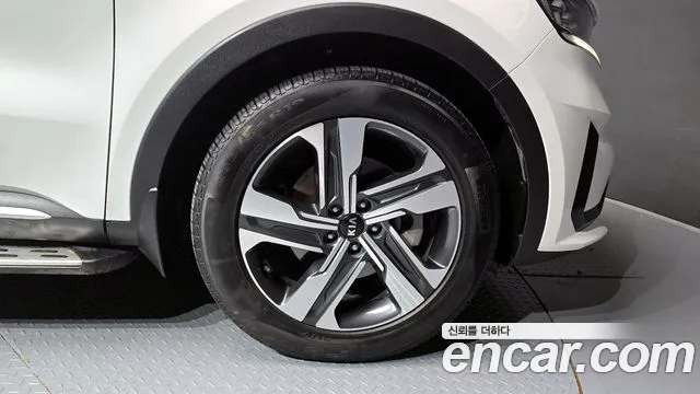 Kia Sorento 2021 — фото 5