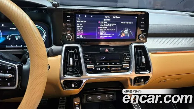 Kia Sorento 2021 — фото 16