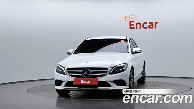 Mercedes-Benz C-Class 2019 — фото 3