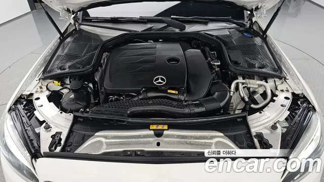 Mercedes-Benz C-Class 2019 — фото 6
