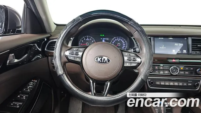 Kia K7 2019 — фото 13