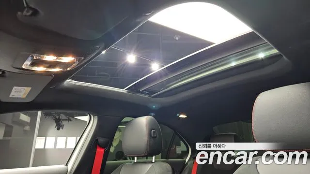 Mercedes-Benz A-Class 2023 — фото 19