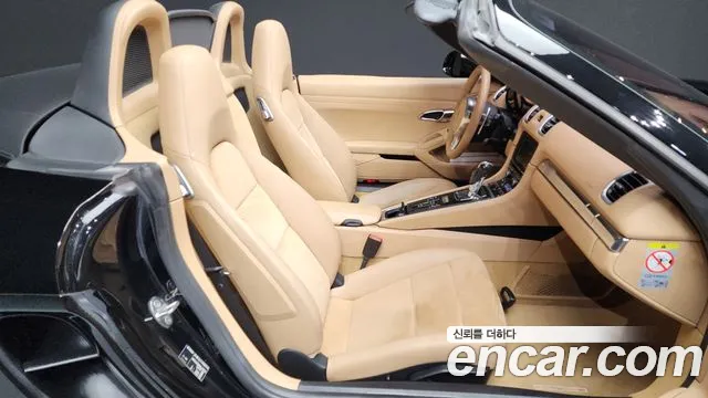 Porsche Boxster 2016 — фото 11