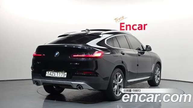 BMW X4 2020 — фото 2