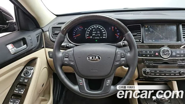 Kia K7 2013 — фото 13