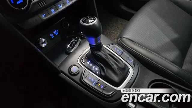 Hyundai Kona 2018 — фото 9