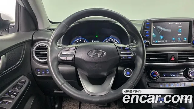 Hyundai Kona 2018 — фото 14