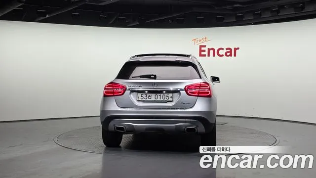 Mercedes-Benz GLA-Class 2015 — фото 4