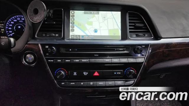Hyundai Aslan 2015 — фото 15
