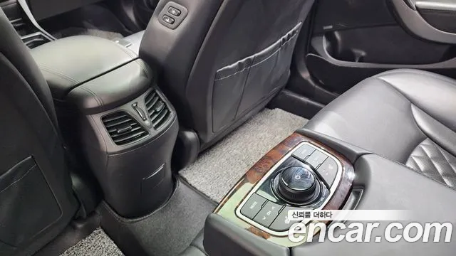 Hyundai Aslan 2015 — фото 18