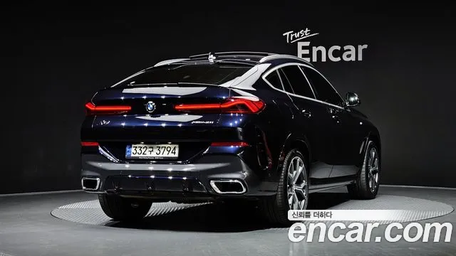 BMW X6 2021 — фото 2