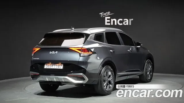 Kia Sportage 2022 — фото 2