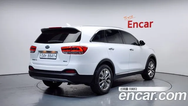Kia Sorento 2017 — фото 2
