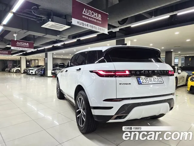 Land Rover Range Rover Evoque 2025 — фото 4