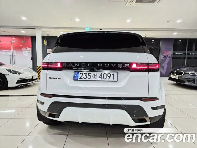 Land Rover Range Rover Evoque 2025 — фото 5