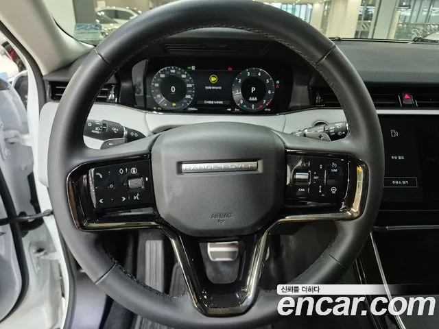 Land Rover Range Rover Evoque 2025 — фото 10