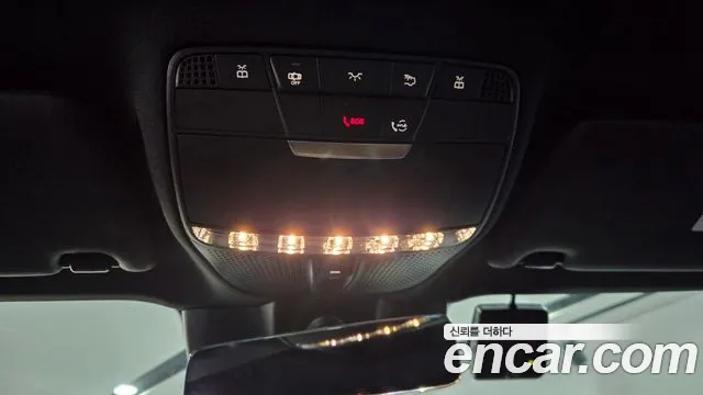 Mercedes-Benz E-Class 2023 — фото 17