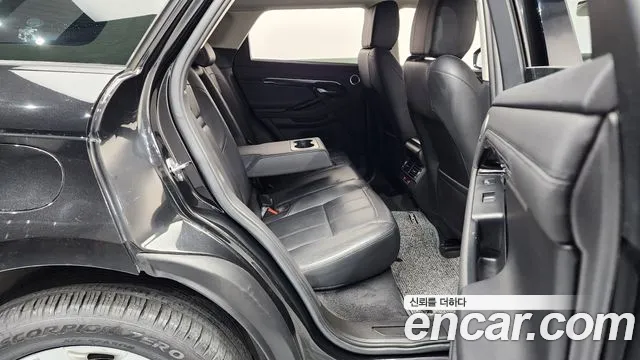 Land Rover Range Rover Evoque 2020 — фото 12