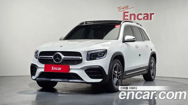 Mercedes-Benz GLB-Class 2022 — фото 1