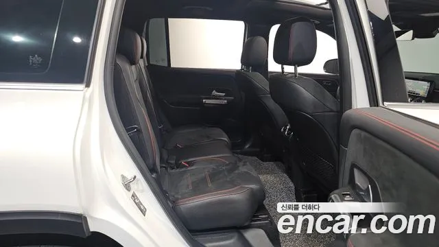 Mercedes-Benz GLB-Class 2022 — фото 12
