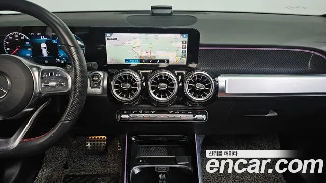 Mercedes-Benz GLB-Class 2022 — фото 14